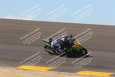 media/Oct-08-2022-SoCal Trackdays (Sat) [[1fc3beec89]]/Bowl (1030am)/